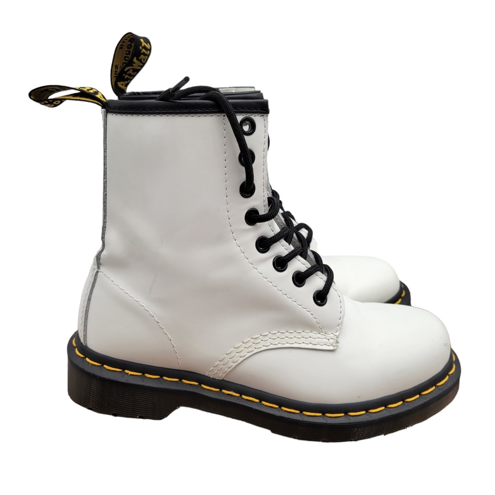 Doc Dr Marten Combat Boots Womens Size 5 White Leather Biker Moto 11821 8 Eyelet
